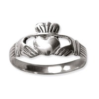 Gioielli_Anello_Argento925_Claddagh_Semplice